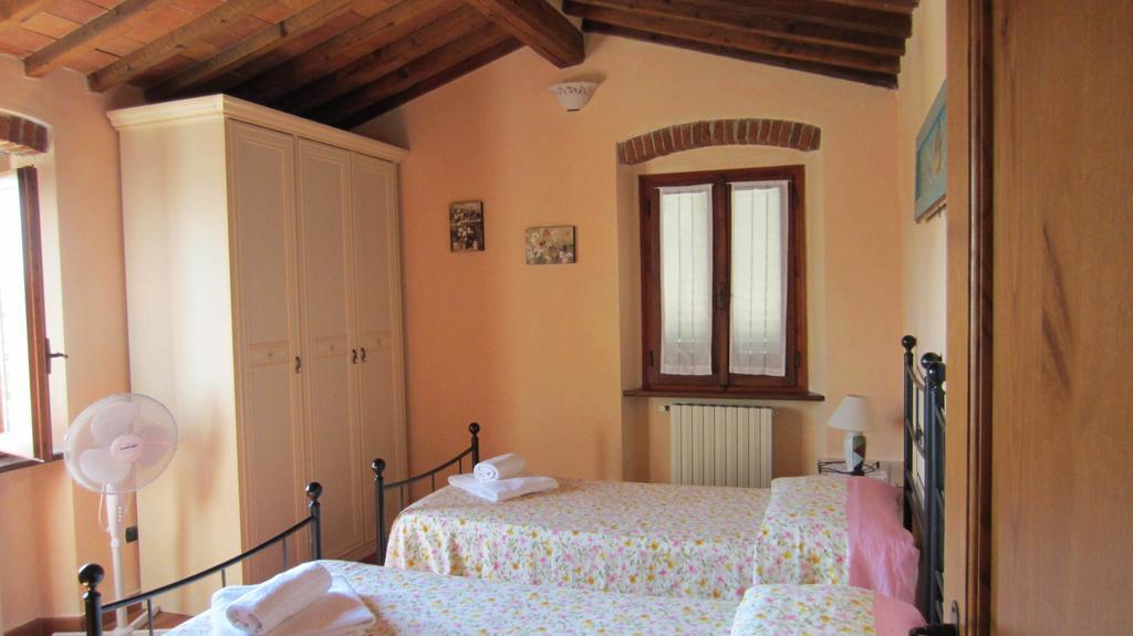 Chiardiluna Pistoia Cameră foto